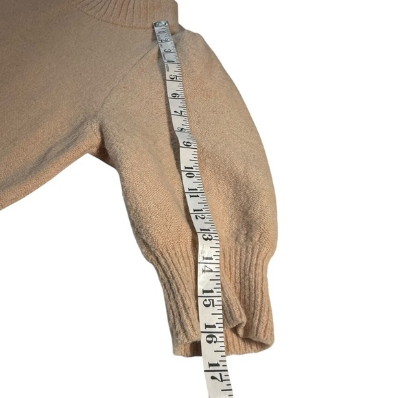 Free People Puff Half Sleeve Mock Neck Sweater Size Small Peach Coquette Wool - Picture 5 of 10